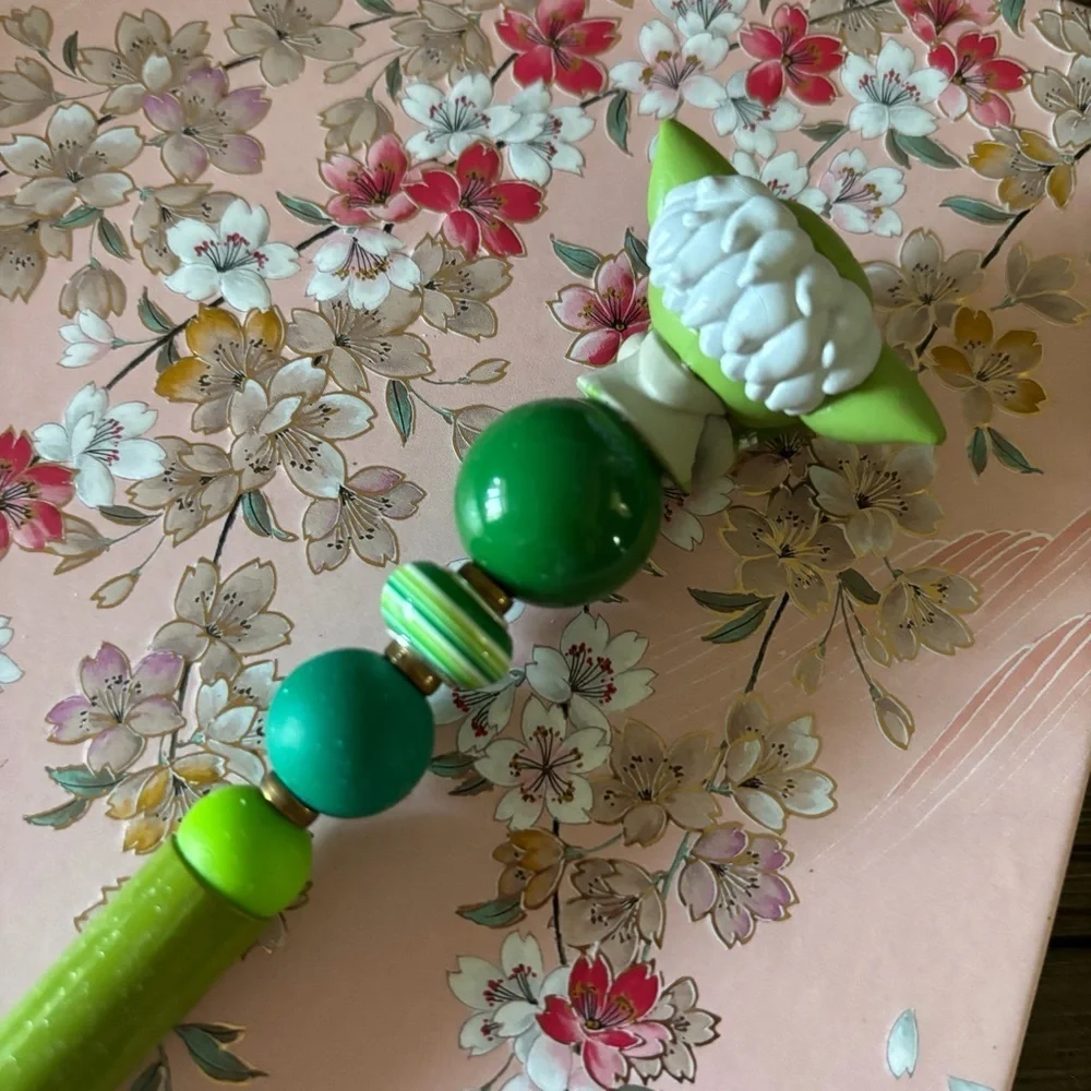 Disney Doorables: Star Wars: Yoda handmade beaded pen